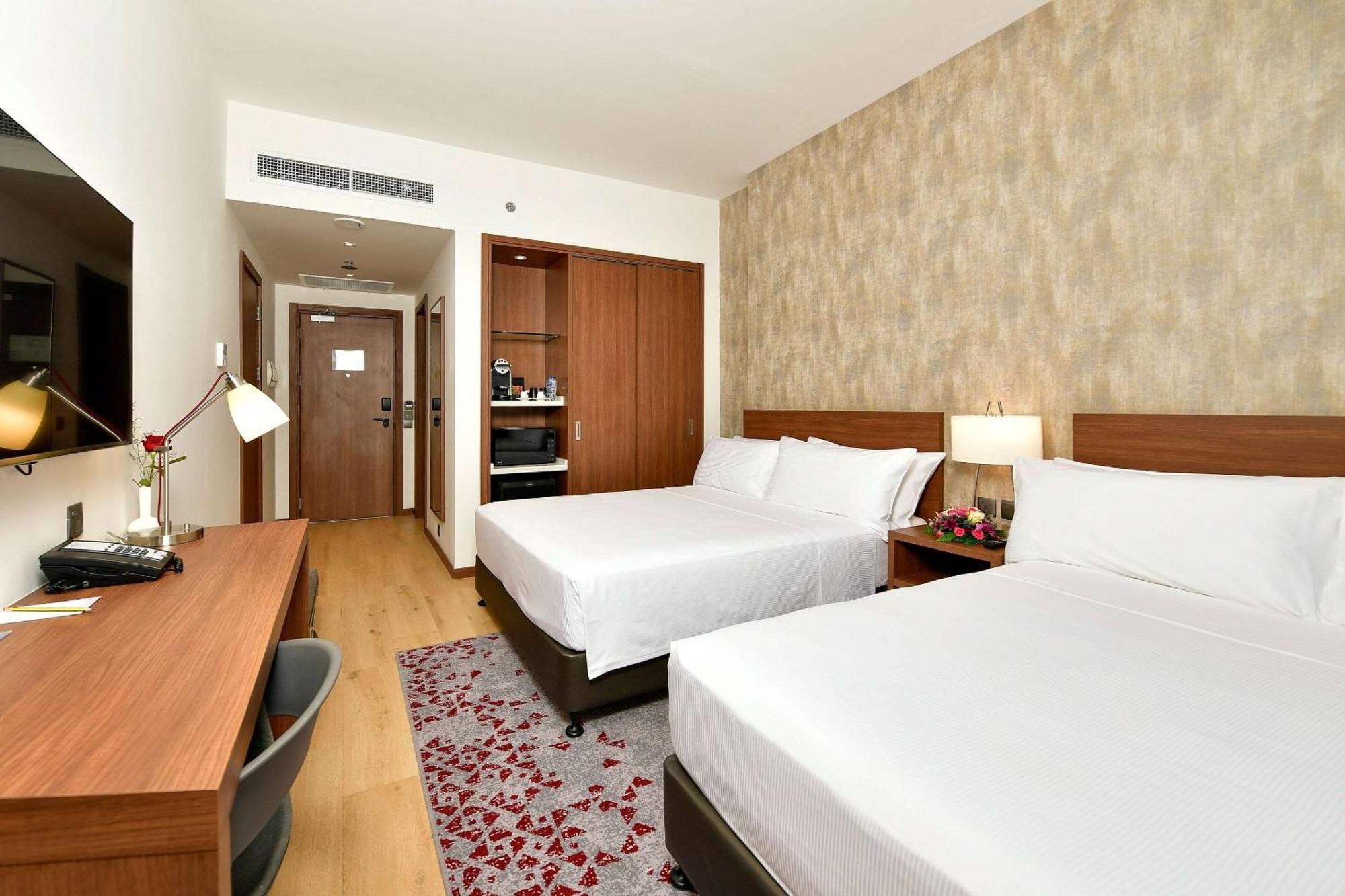 Comfort Hotel Riyadh Olaya Ngoại thất bức ảnh