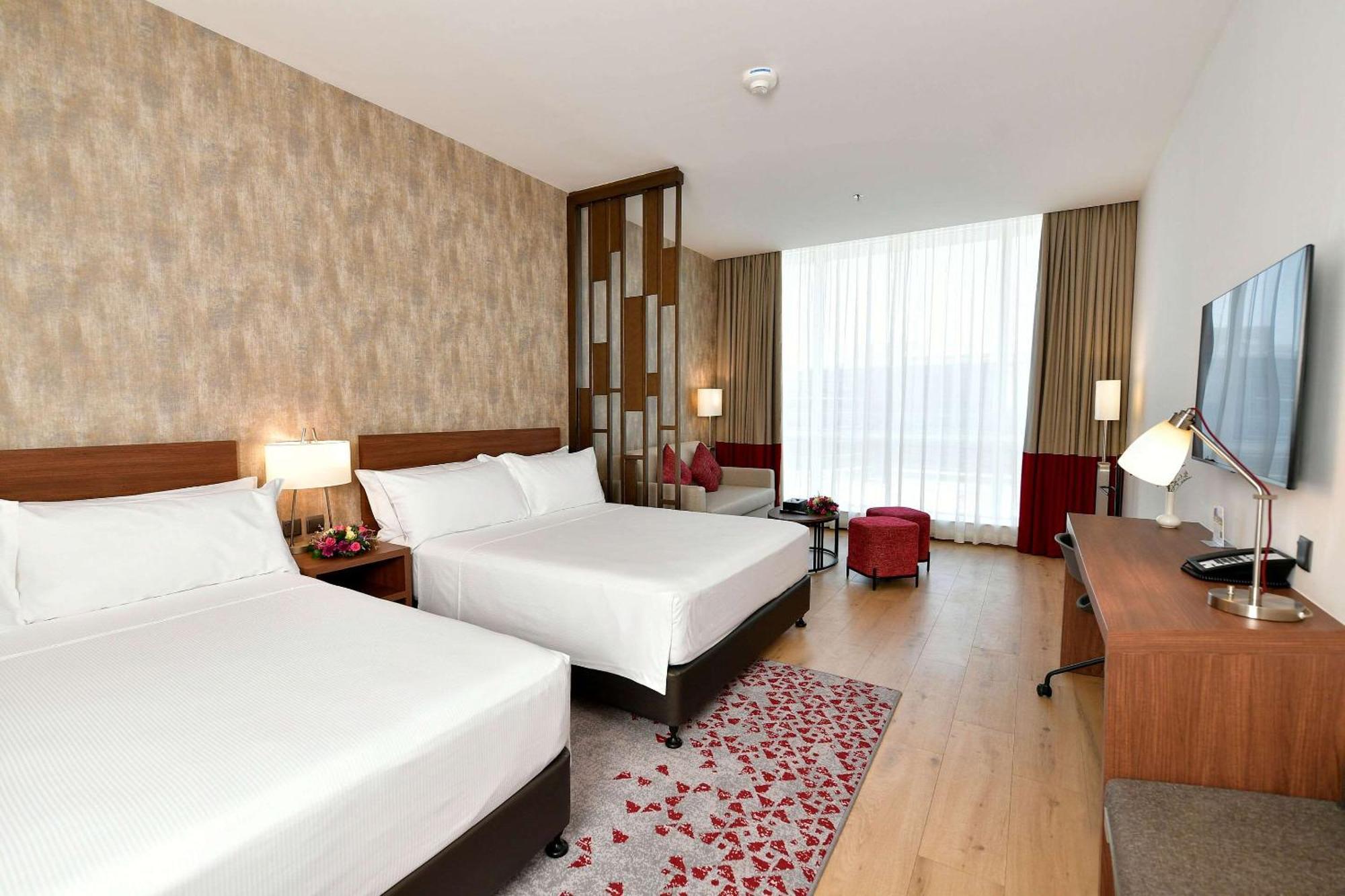 Comfort Hotel Riyadh Olaya Ngoại thất bức ảnh