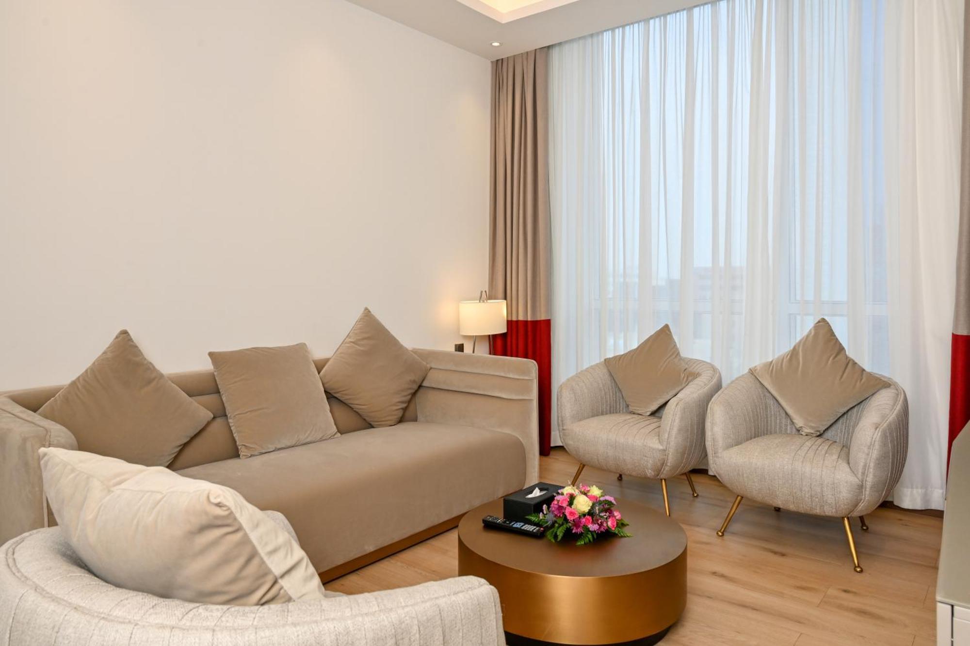 Comfort Hotel Riyadh Olaya Ngoại thất bức ảnh