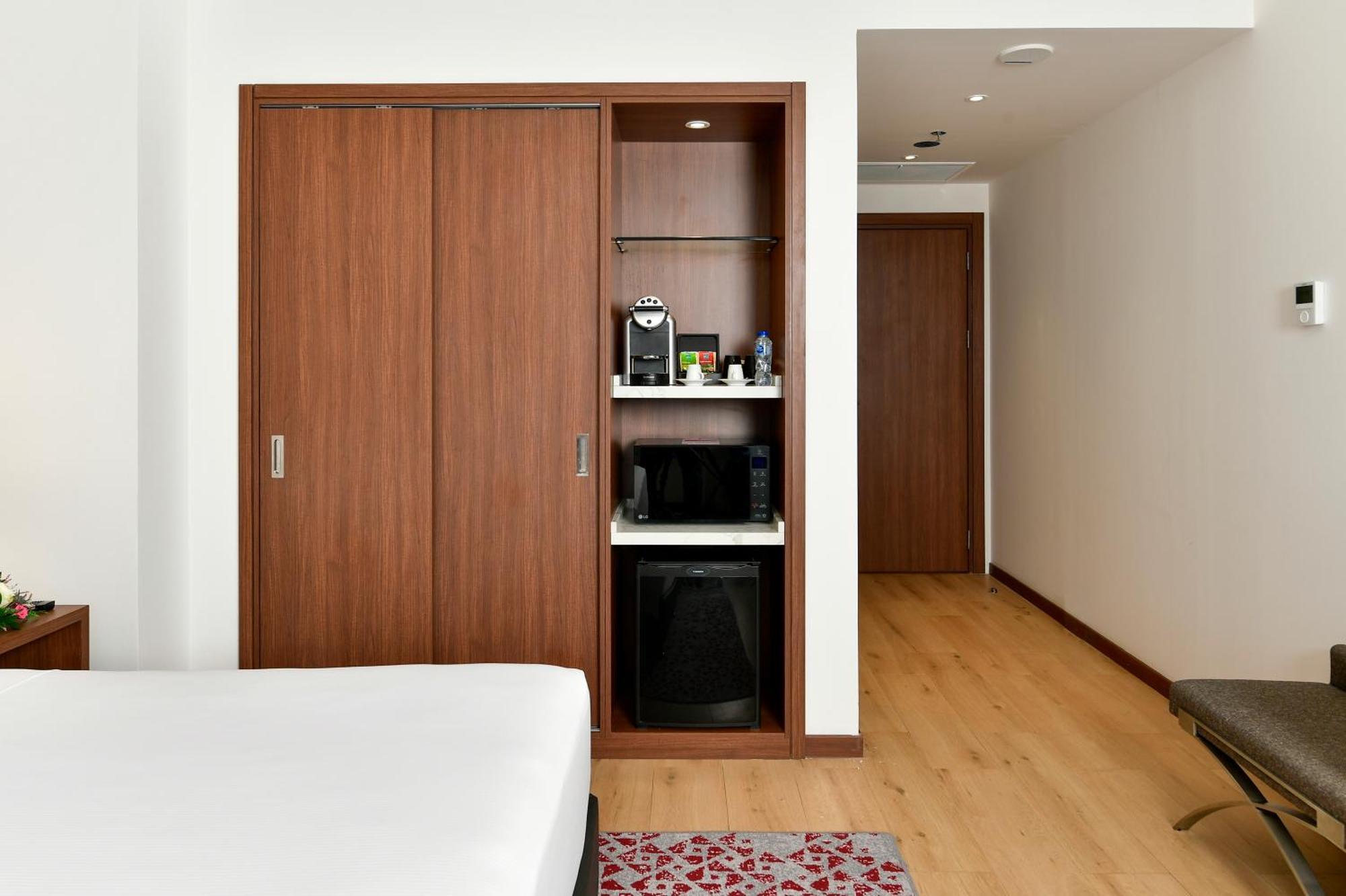 Comfort Hotel Riyadh Olaya Ngoại thất bức ảnh